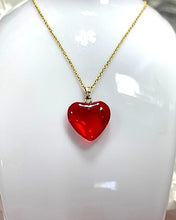 Load image into Gallery viewer, Resin Heart Necklace