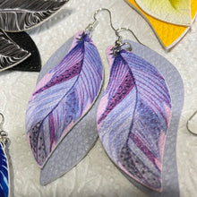 Load image into Gallery viewer, Multilayered faux leather feather look earrings